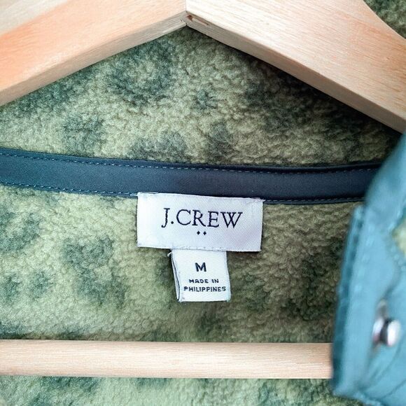 J Crew Quilted Button-Neck Sherpa Tunic Womens Medium Loden Green Leopard Print - Picture 4 of 12